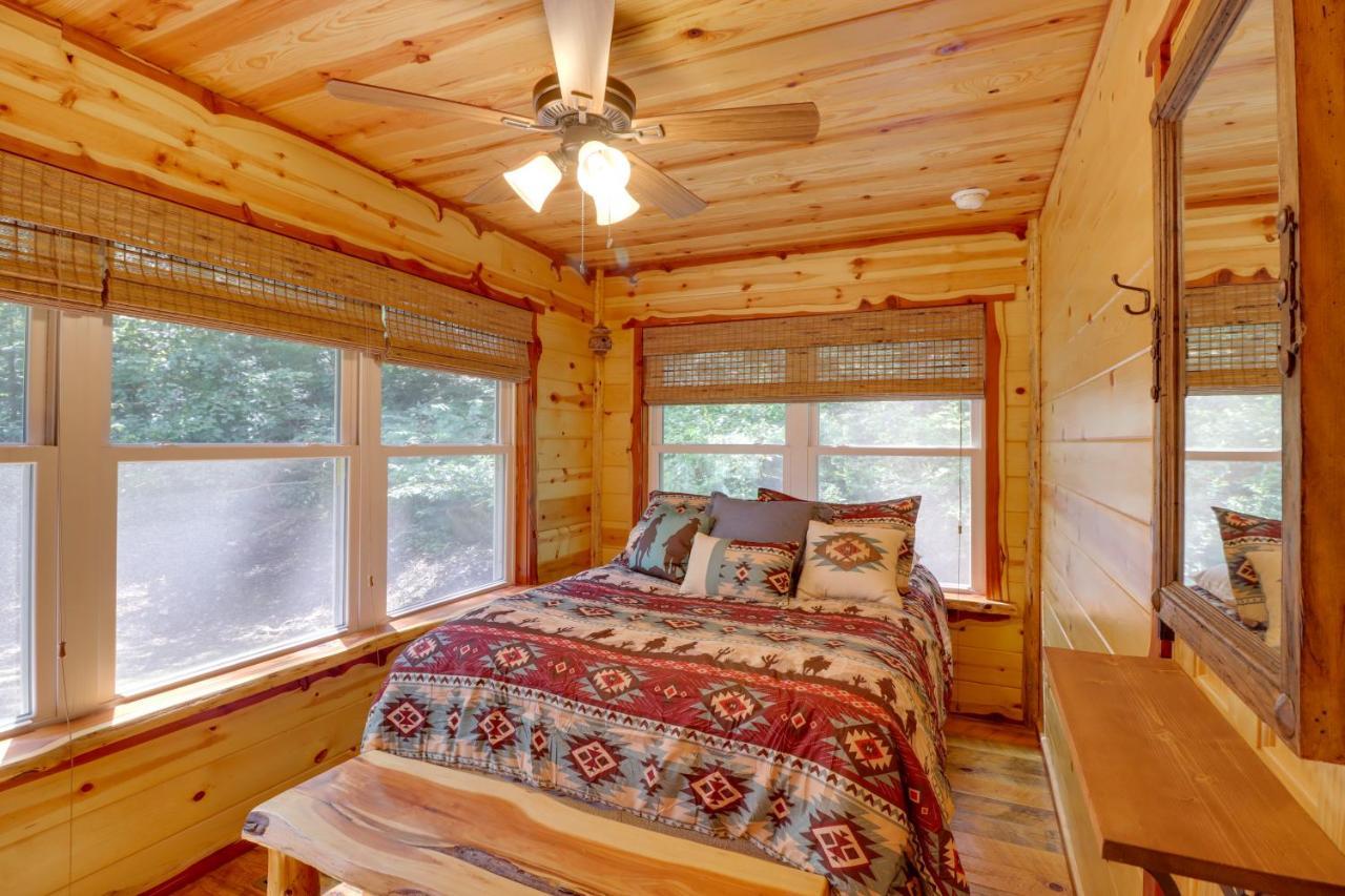 Romantic Mountain View Cabin Rental Near Downtown! Εξωτερικό φωτογραφία